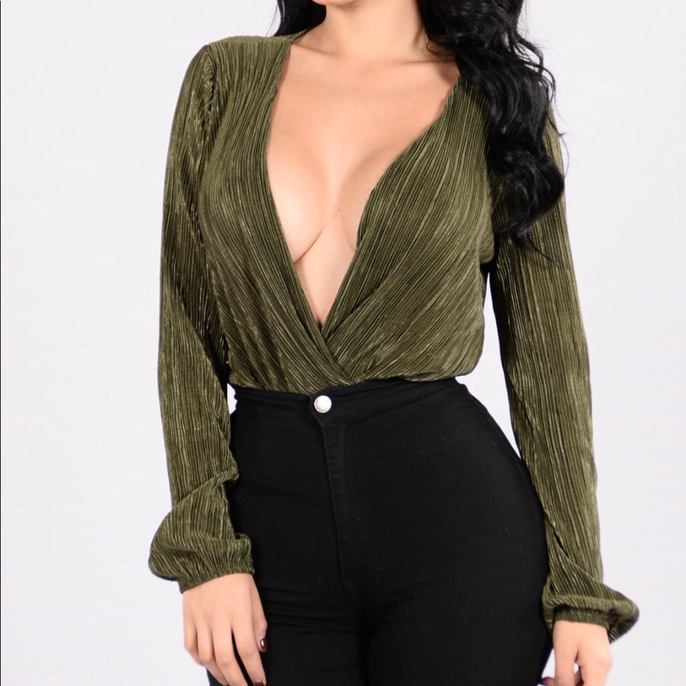 Fashion nova olive plunging bodysuit